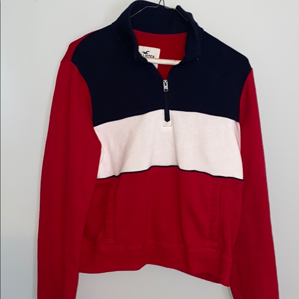 Hollister cropped pull over